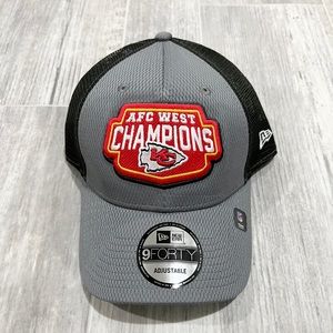 NEW Kansas City Chiefs New Era‎ 2021 AFC WEST Champions Adjustable Trucker HAT